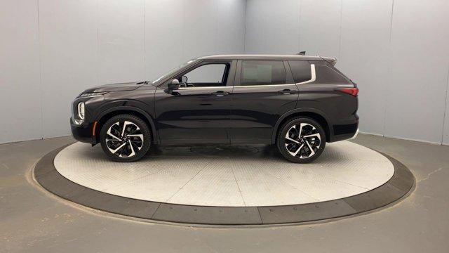 used 2022 Mitsubishi Outlander car, priced at $18,990