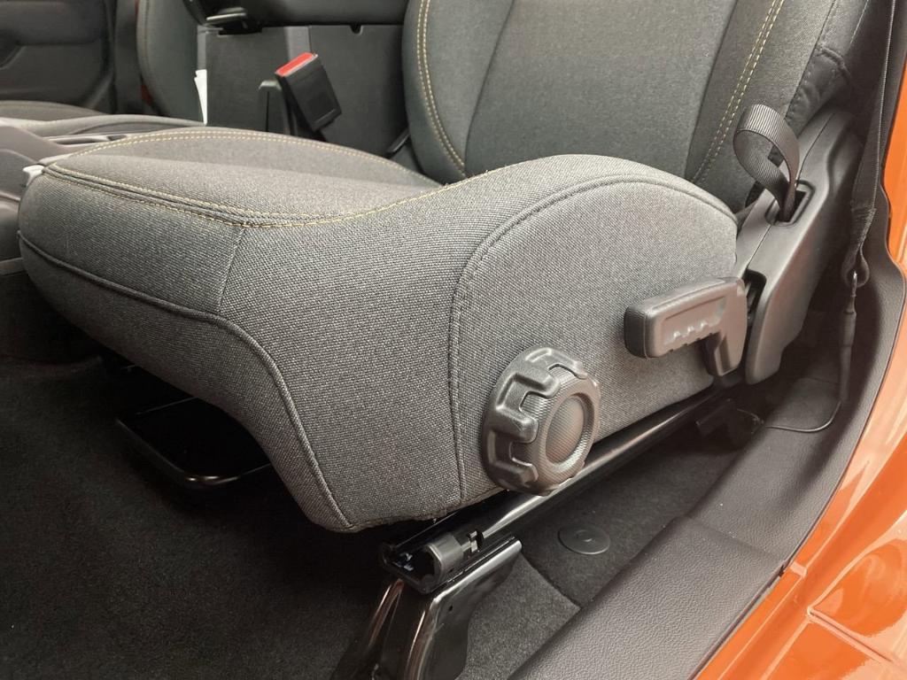 new 2025 Jeep Gladiator car, priced at $51,780