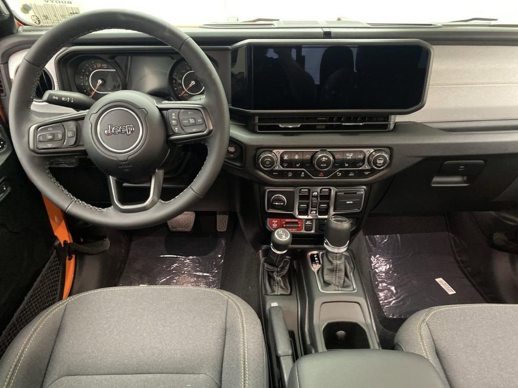 new 2025 Jeep Gladiator car, priced at $51,780