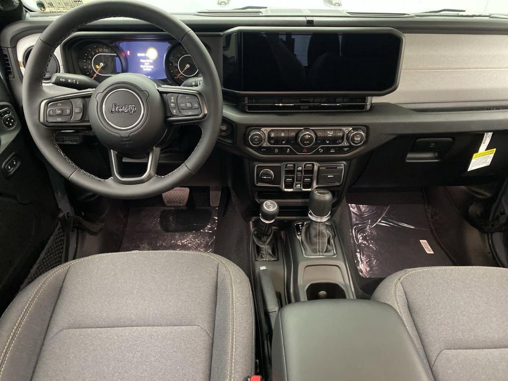 new 2025 Jeep Gladiator car, priced at $50,045