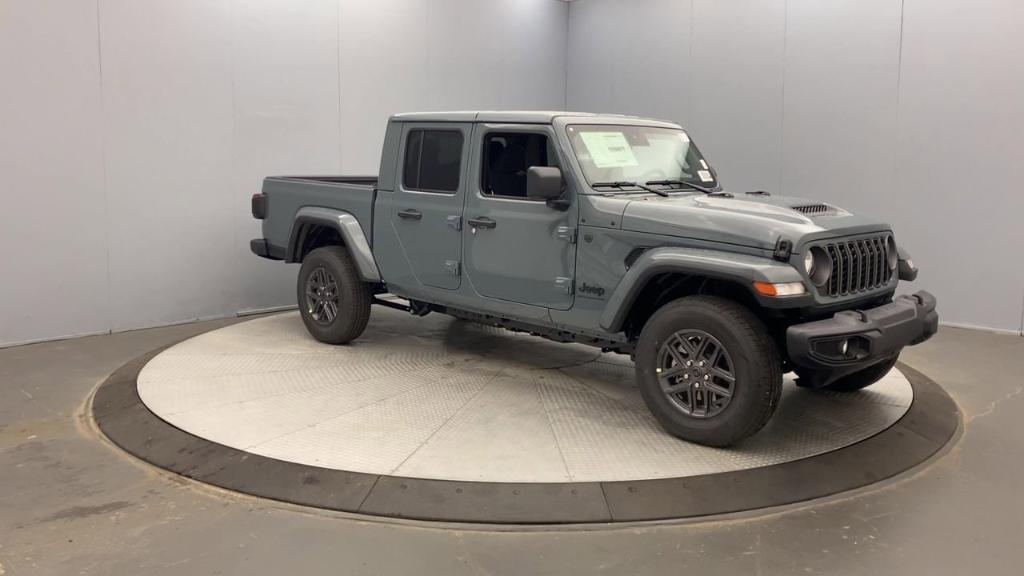 new 2025 Jeep Gladiator car, priced at $50,045