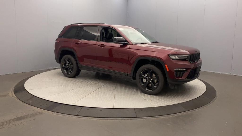 new 2025 Jeep Grand Cherokee car, priced at $51,035