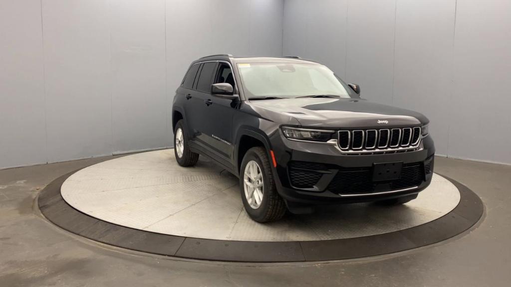 new 2025 Jeep Grand Cherokee car, priced at $41,470