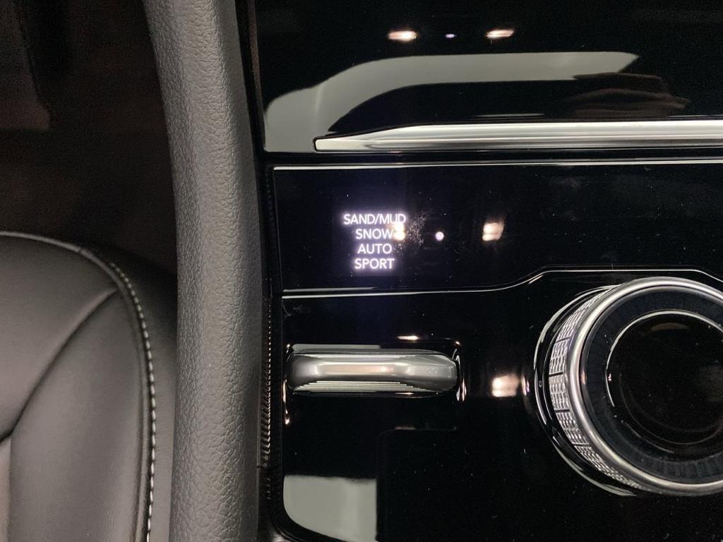 new 2025 Jeep Grand Cherokee L car, priced at $52,335