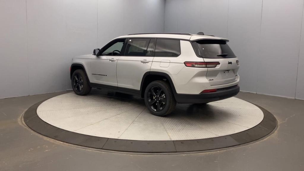new 2025 Jeep Grand Cherokee L car, priced at $52,335