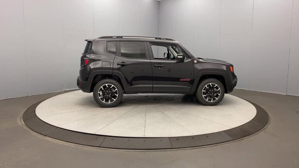 new 2023 Jeep Renegade car, priced at $27,995