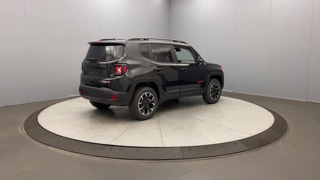 new 2023 Jeep Renegade car, priced at $26,995