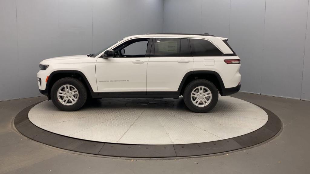 new 2025 Jeep Grand Cherokee car, priced at $41,125