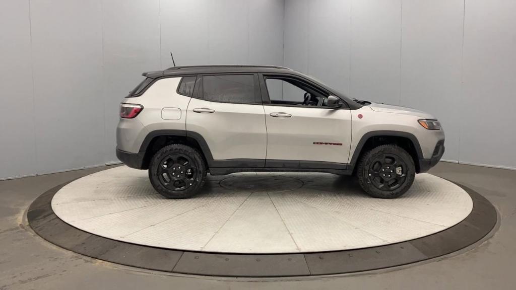 new 2023 Jeep Compass car, priced at $32,995