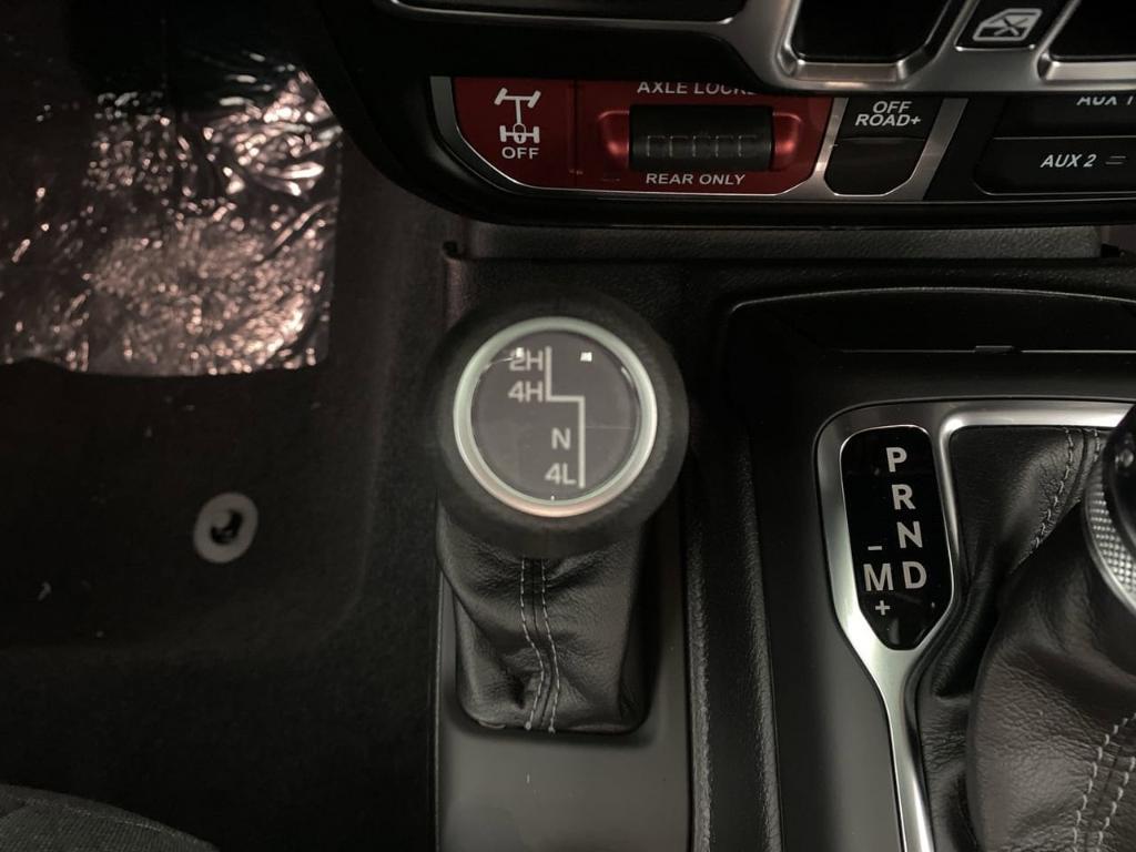 new 2025 Jeep Wrangler car, priced at $55,960