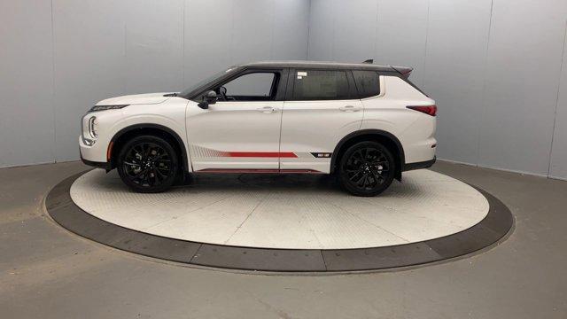 new 2024 Mitsubishi Outlander car, priced at $38,200