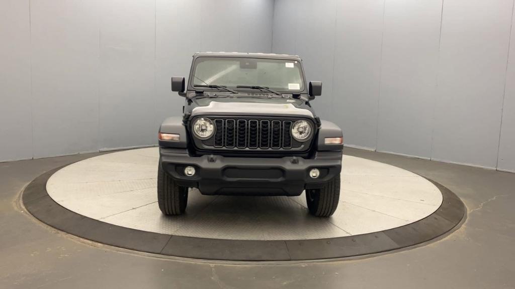 new 2025 Jeep Wrangler car, priced at $48,776