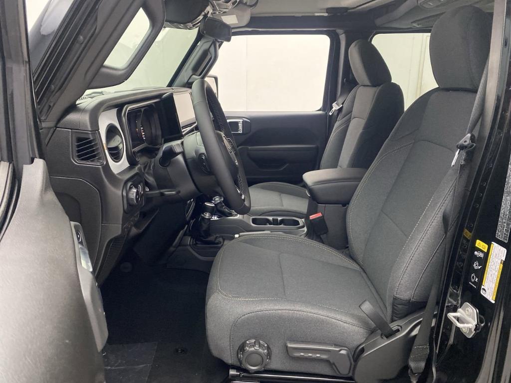 new 2025 Jeep Wrangler car, priced at $48,776