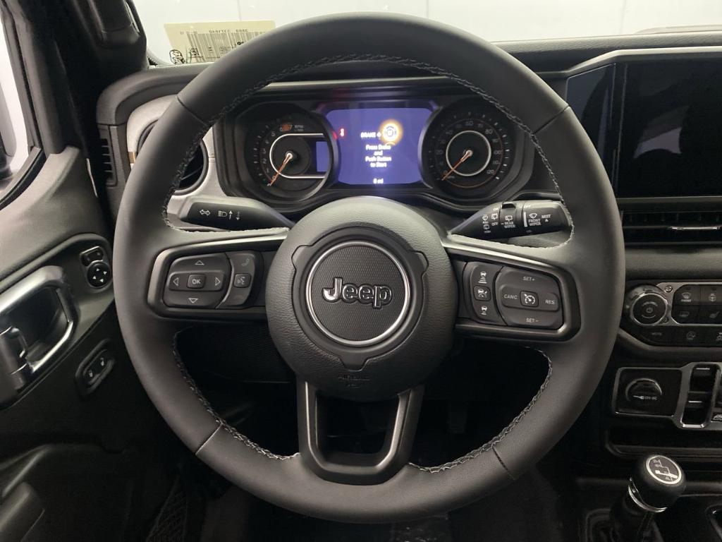 new 2025 Jeep Wrangler car, priced at $48,776