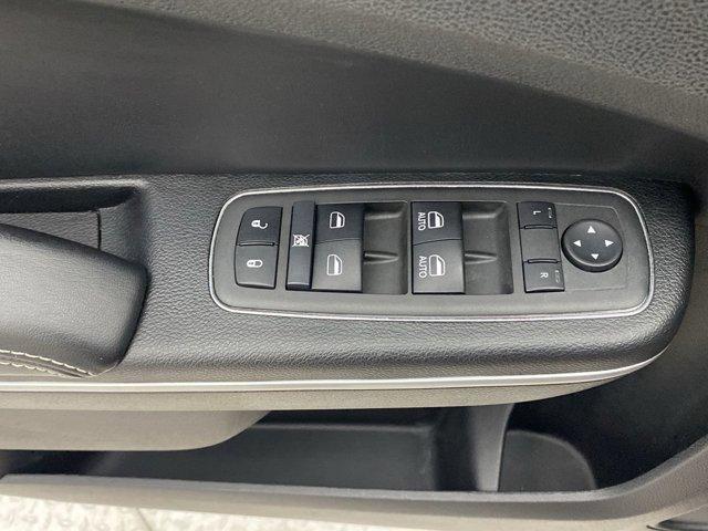 used 2021 Chrysler 300 car, priced at $25,490