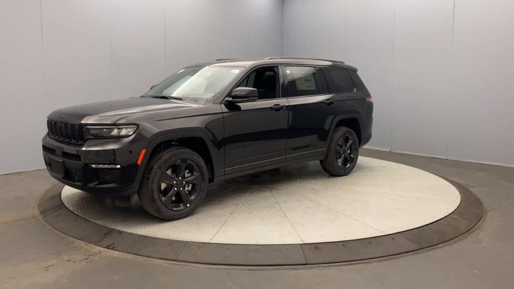 new 2025 Jeep Grand Cherokee L car, priced at $54,937