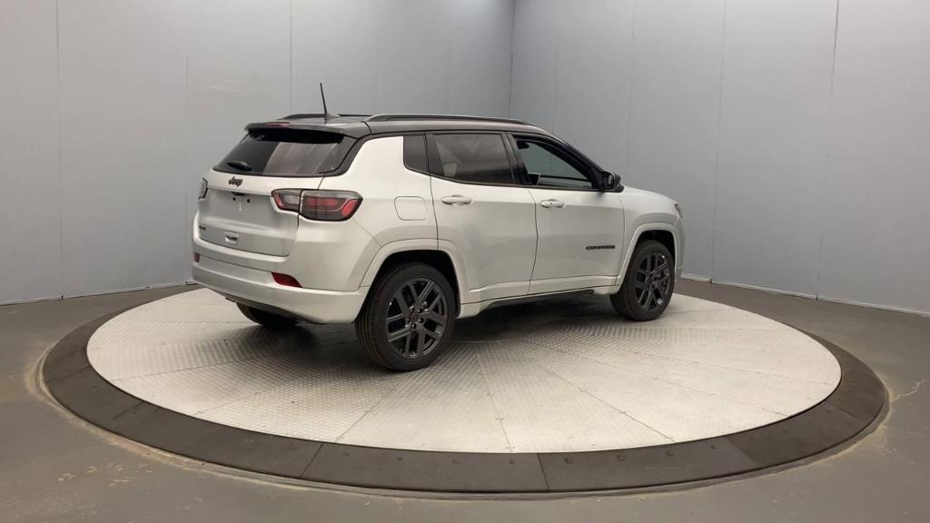 new 2025 Jeep Compass car, priced at $36,330