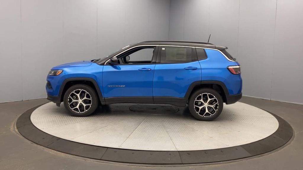 new 2024 Jeep Compass car, priced at $35,935