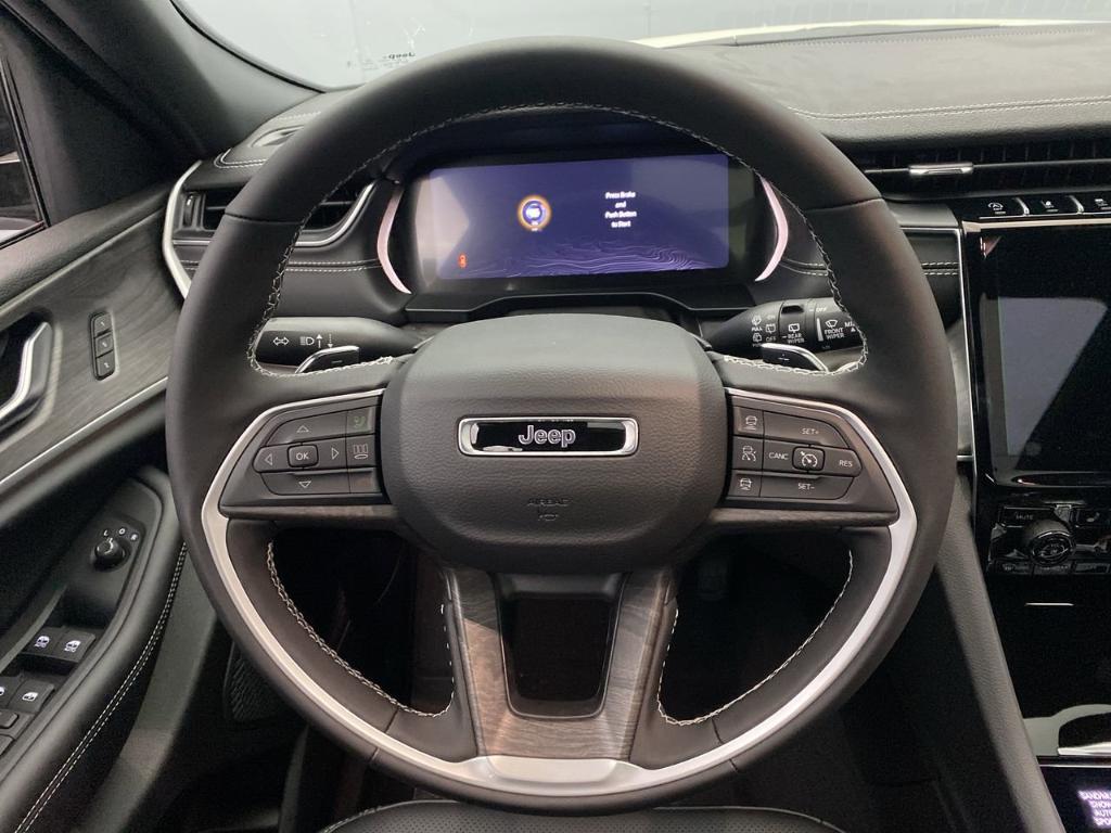 new 2025 Jeep Grand Cherokee L car, priced at $54,342