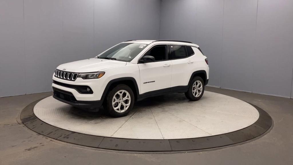 new 2024 Jeep Compass car, priced at $31,265