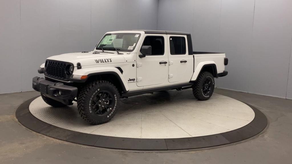 new 2025 Jeep Gladiator car, priced at $49,732