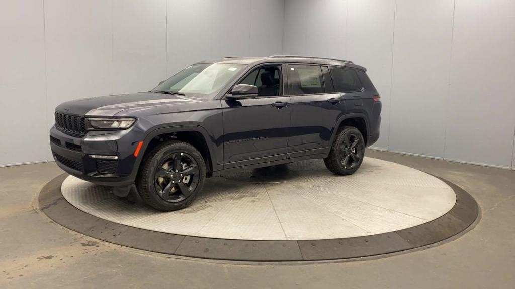 new 2024 Jeep Grand Cherokee L car, priced at $56,635