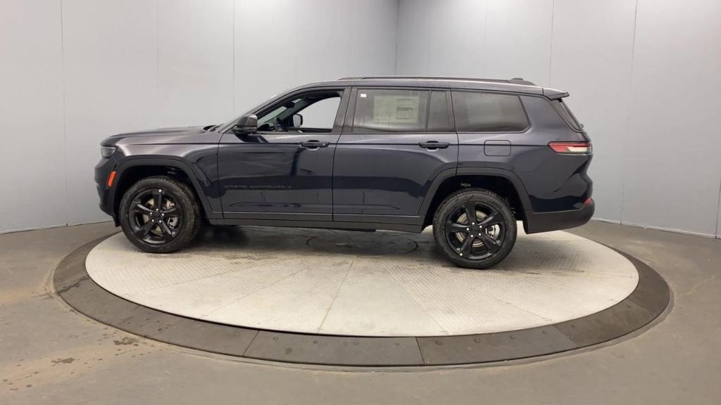 new 2024 Jeep Grand Cherokee L car, priced at $56,635