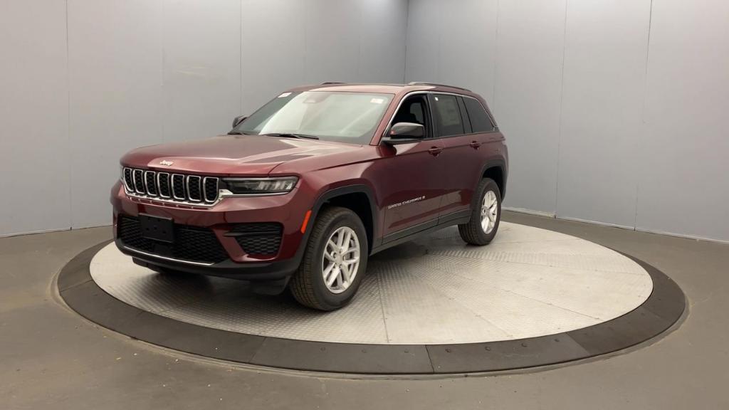 new 2025 Jeep Grand Cherokee car, priced at $41,470