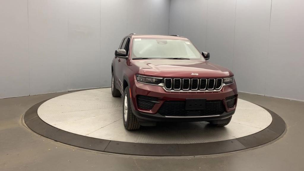 new 2025 Jeep Grand Cherokee car, priced at $41,470