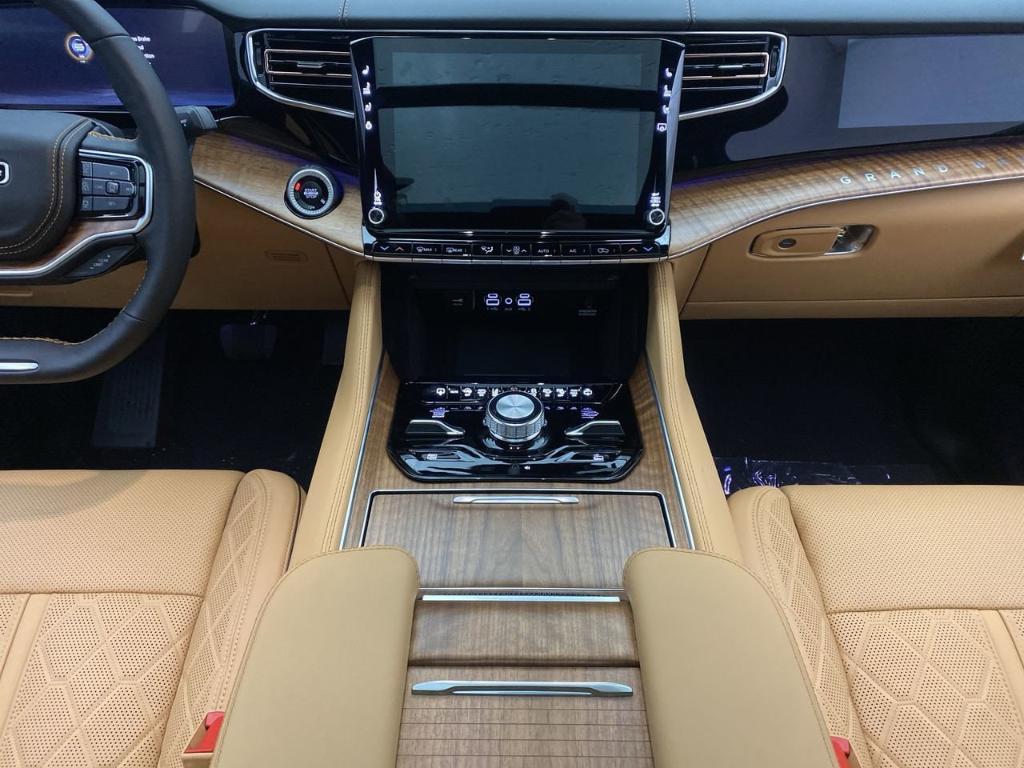 new 2025 Jeep Grand Wagoneer car, priced at $110,435