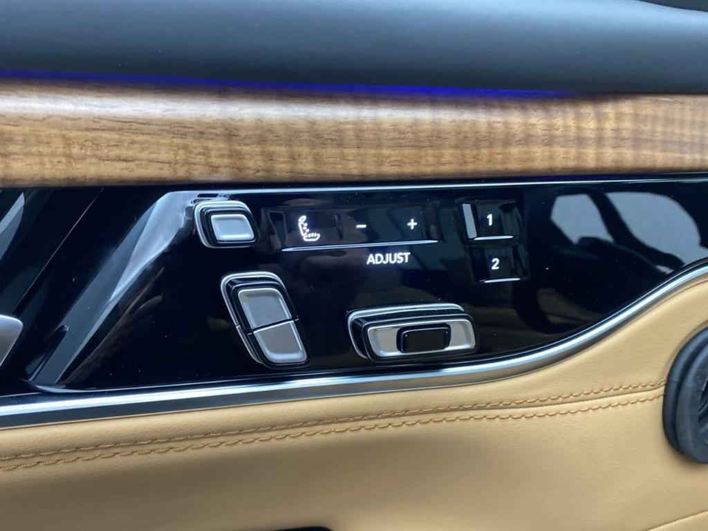 new 2025 Jeep Grand Wagoneer car, priced at $110,435