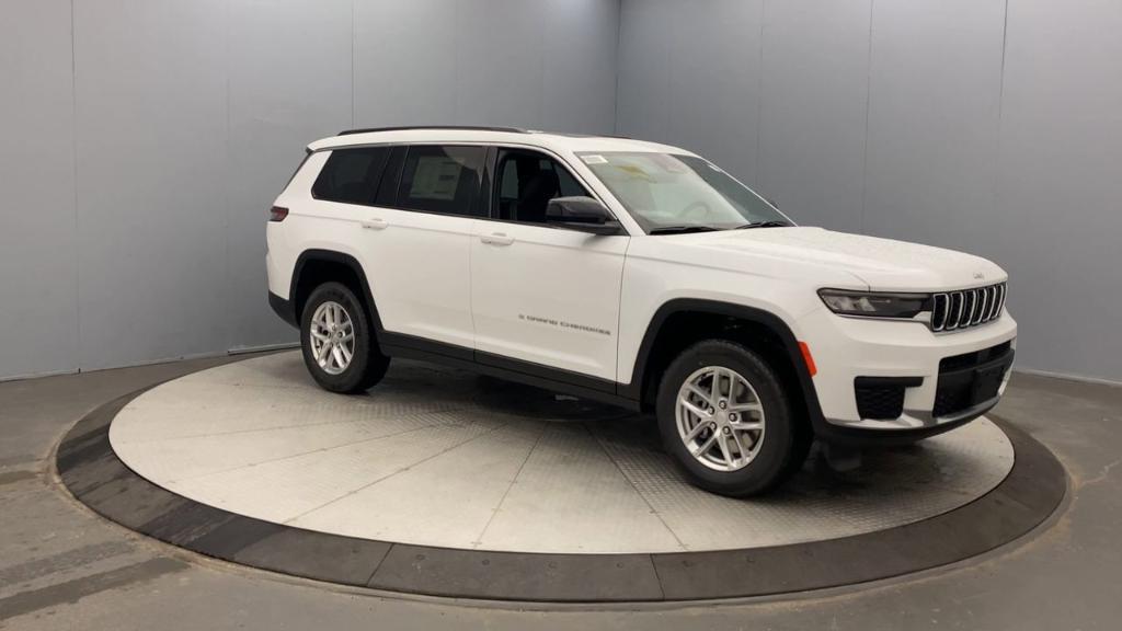 new 2025 Jeep Grand Cherokee L car, priced at $39,495