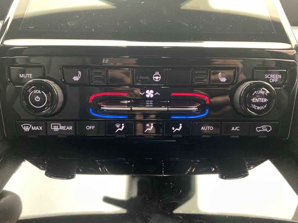 new 2025 Jeep Grand Cherokee car, priced at $41,181