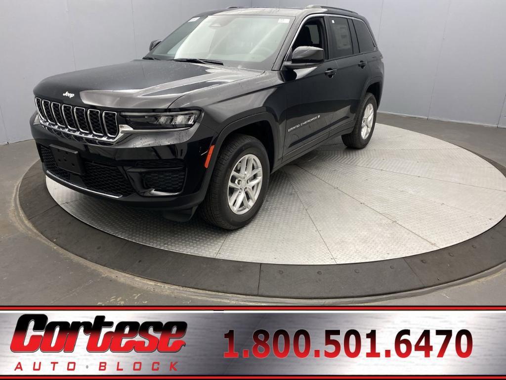 new 2025 Jeep Grand Cherokee car, priced at $40,420