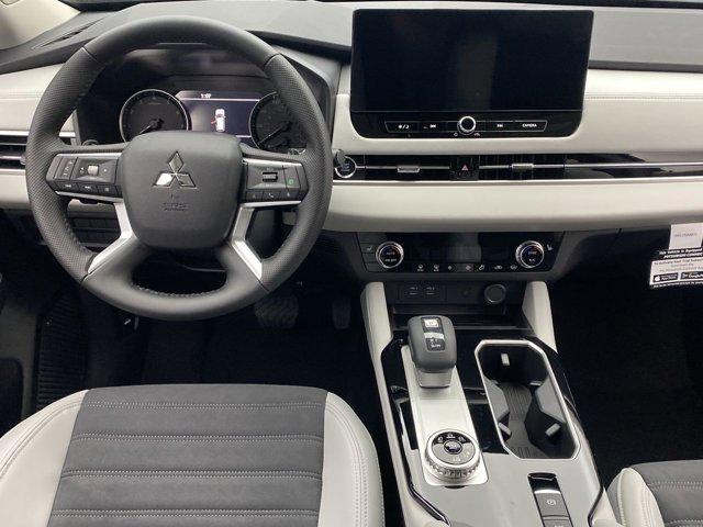 new 2025 Mitsubishi Outlander car, priced at $38,385
