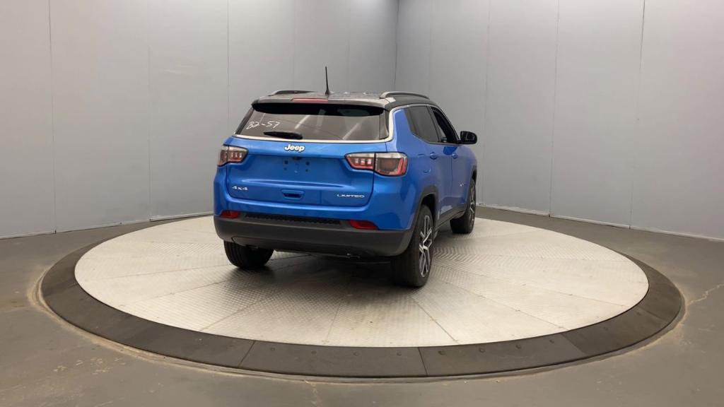 new 2025 Jeep Compass car, priced at $33,585
