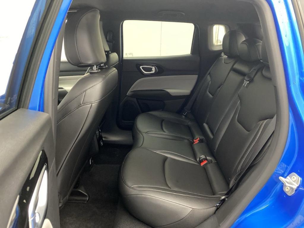 new 2025 Jeep Compass car, priced at $31,585