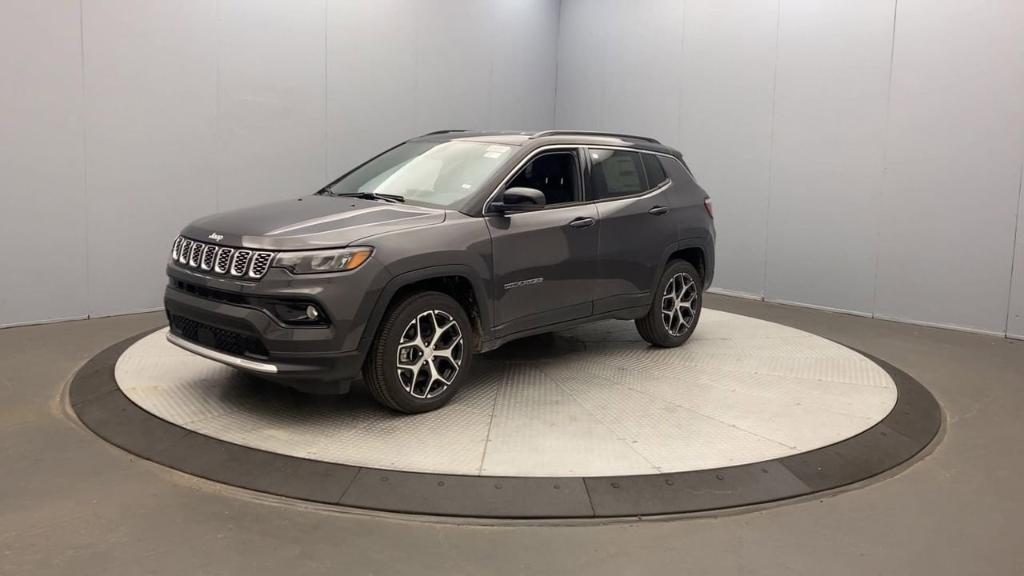 new 2024 Jeep Compass car, priced at $33,935