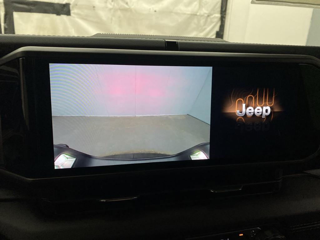 new 2025 Jeep Gladiator car, priced at $51,005