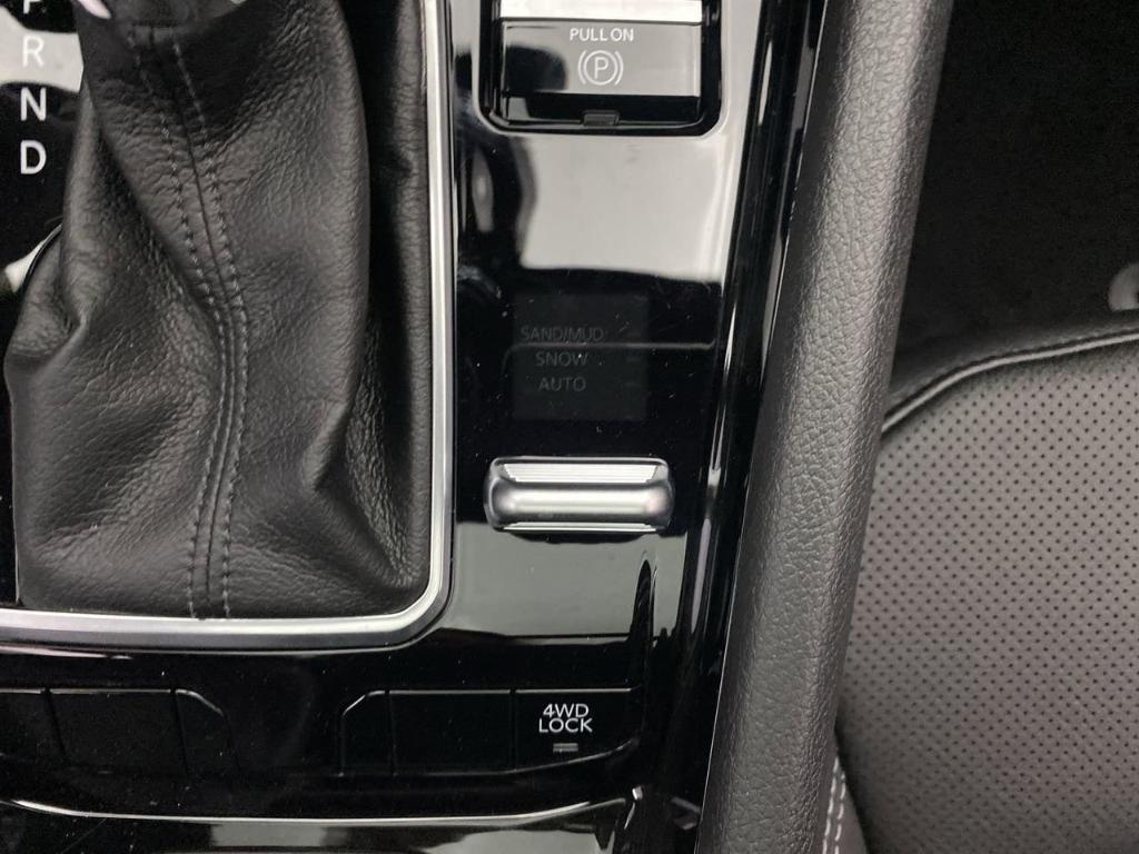 new 2025 Jeep Compass car, priced at $39,385
