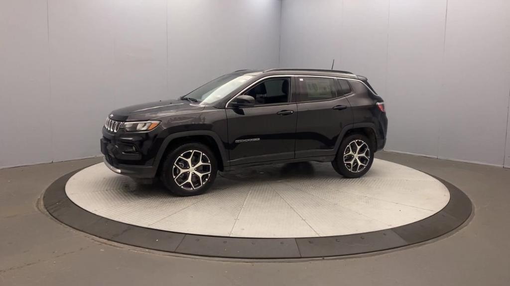 new 2024 Jeep Compass car, priced at $33,935