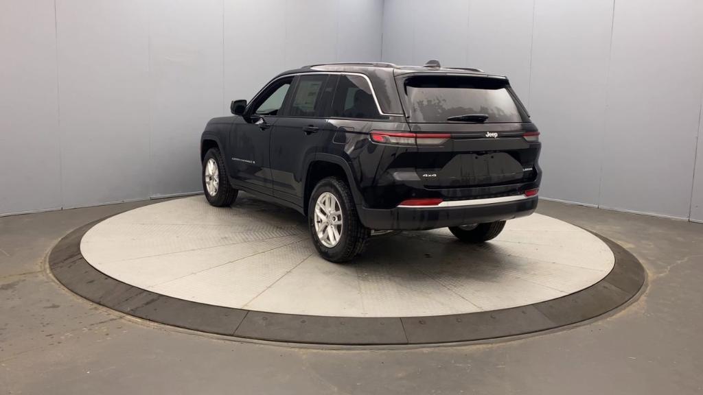 new 2025 Jeep Grand Cherokee car, priced at $41,772