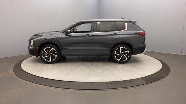 new 2024 Mitsubishi Outlander car, priced at $37,800