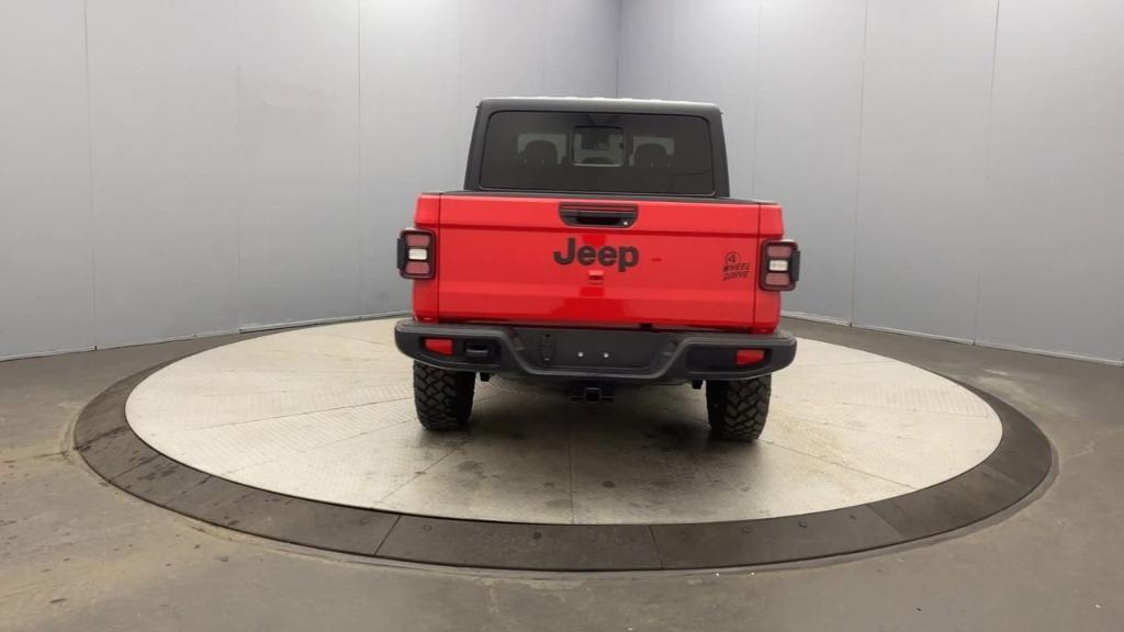 new 2024 Jeep Gladiator car, priced at $52,230