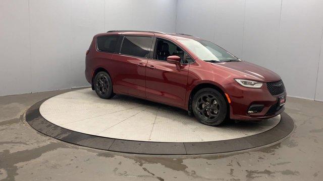 used 2021 Chrysler Pacifica Hybrid car, priced at $24,990