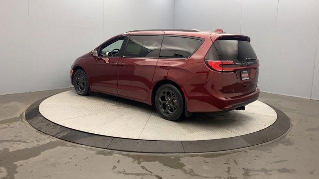 used 2021 Chrysler Pacifica Hybrid car, priced at $22,490