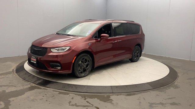 used 2021 Chrysler Pacifica Hybrid car, priced at $24,990