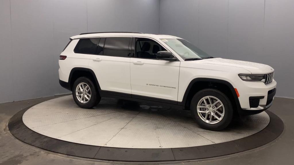 new 2025 Jeep Grand Cherokee L car, priced at $42,625