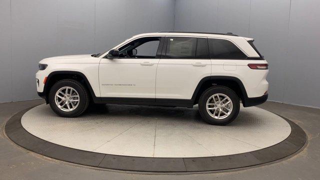new 2025 Jeep Grand Cherokee car, priced at $41,177