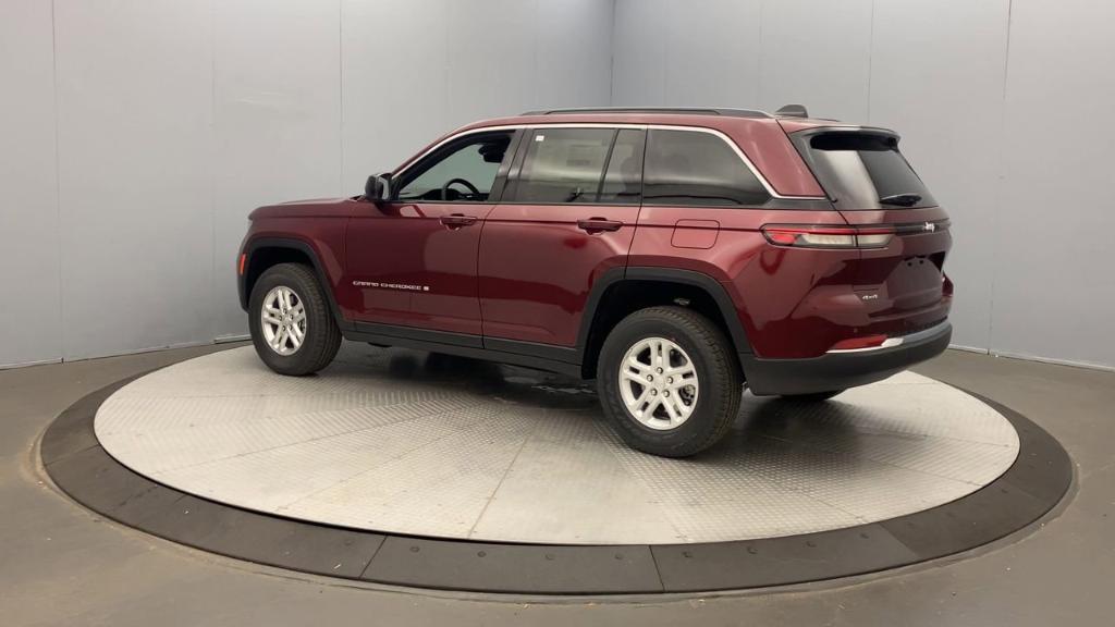 new 2025 Jeep Grand Cherokee car, priced at $41,720